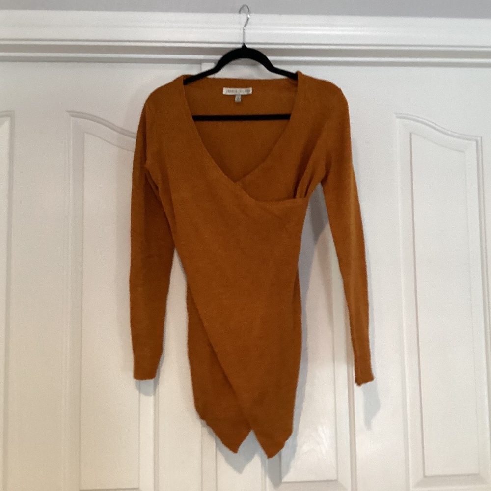 Jamie & Layla Women Sweater, Size Small, Color Brown, Orange NEW
